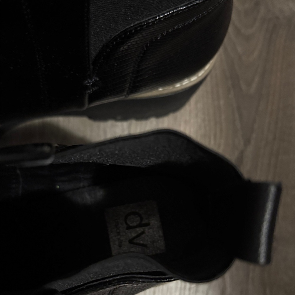 DV by dolce vita women’s Ankle Boots - Picture 2 of 3